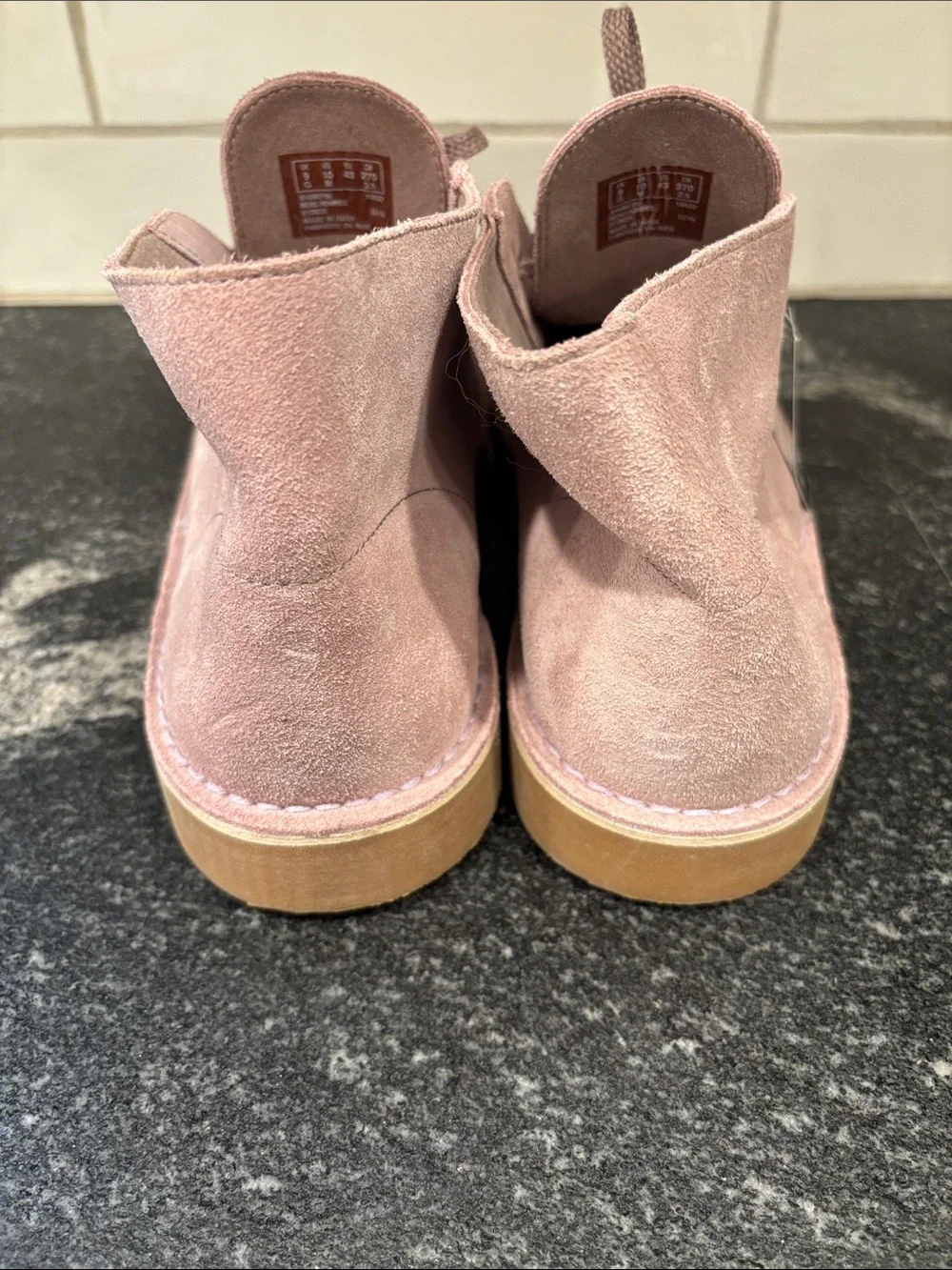 Clarks Bushacre 2 Men's Suede Chukka Boots Lavender Mauve Size 10 NEW